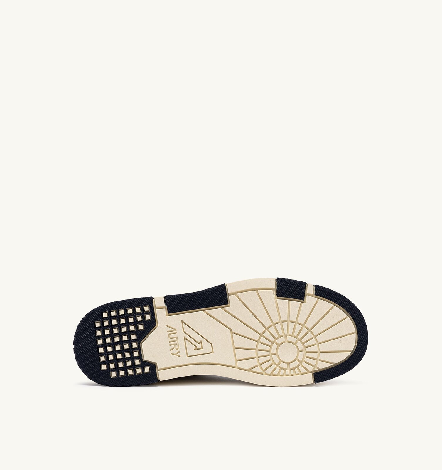 CLC Low en cuir et daim blanc et Space