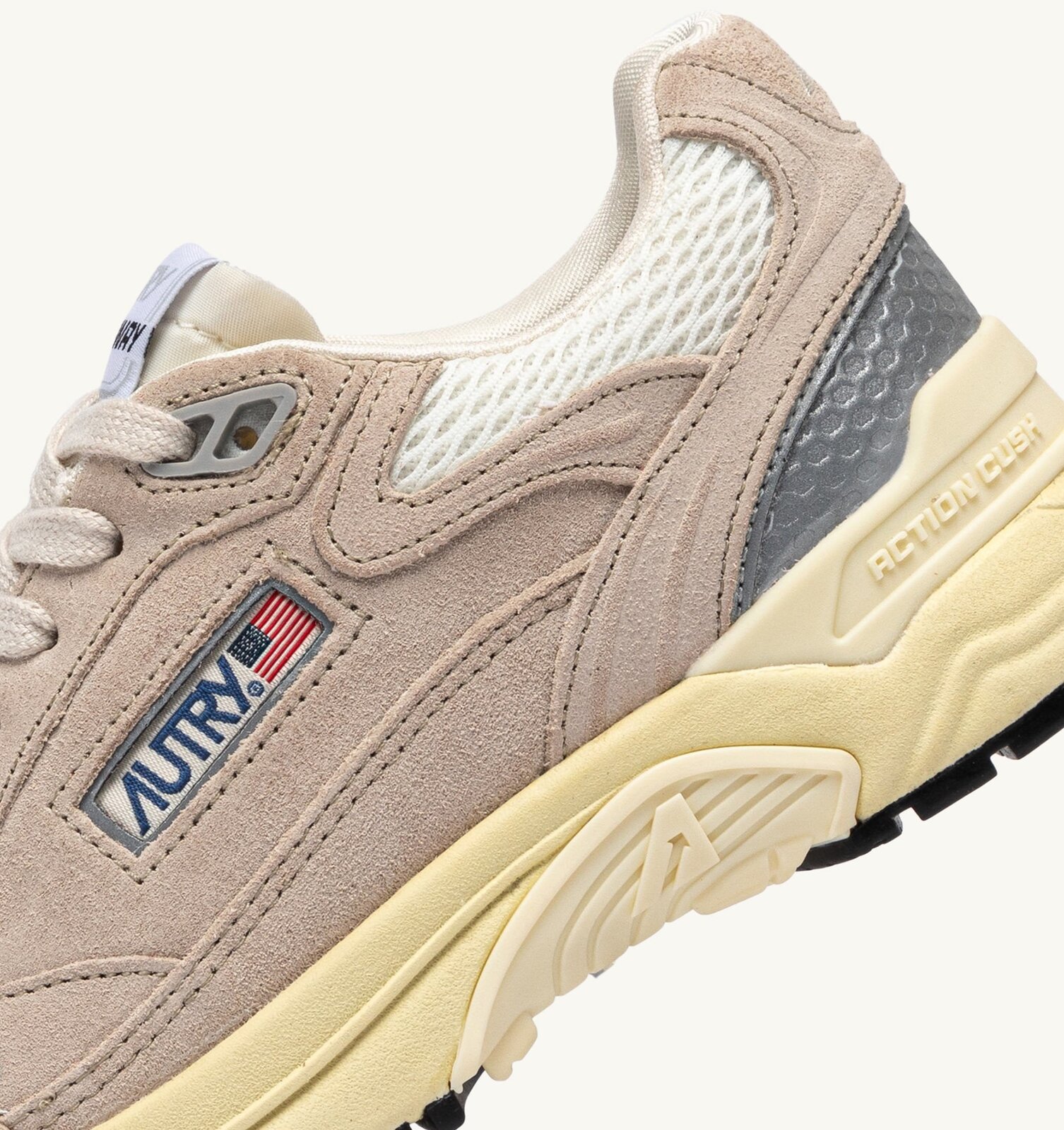 Hyperway en mesh et daim Sand et argenté