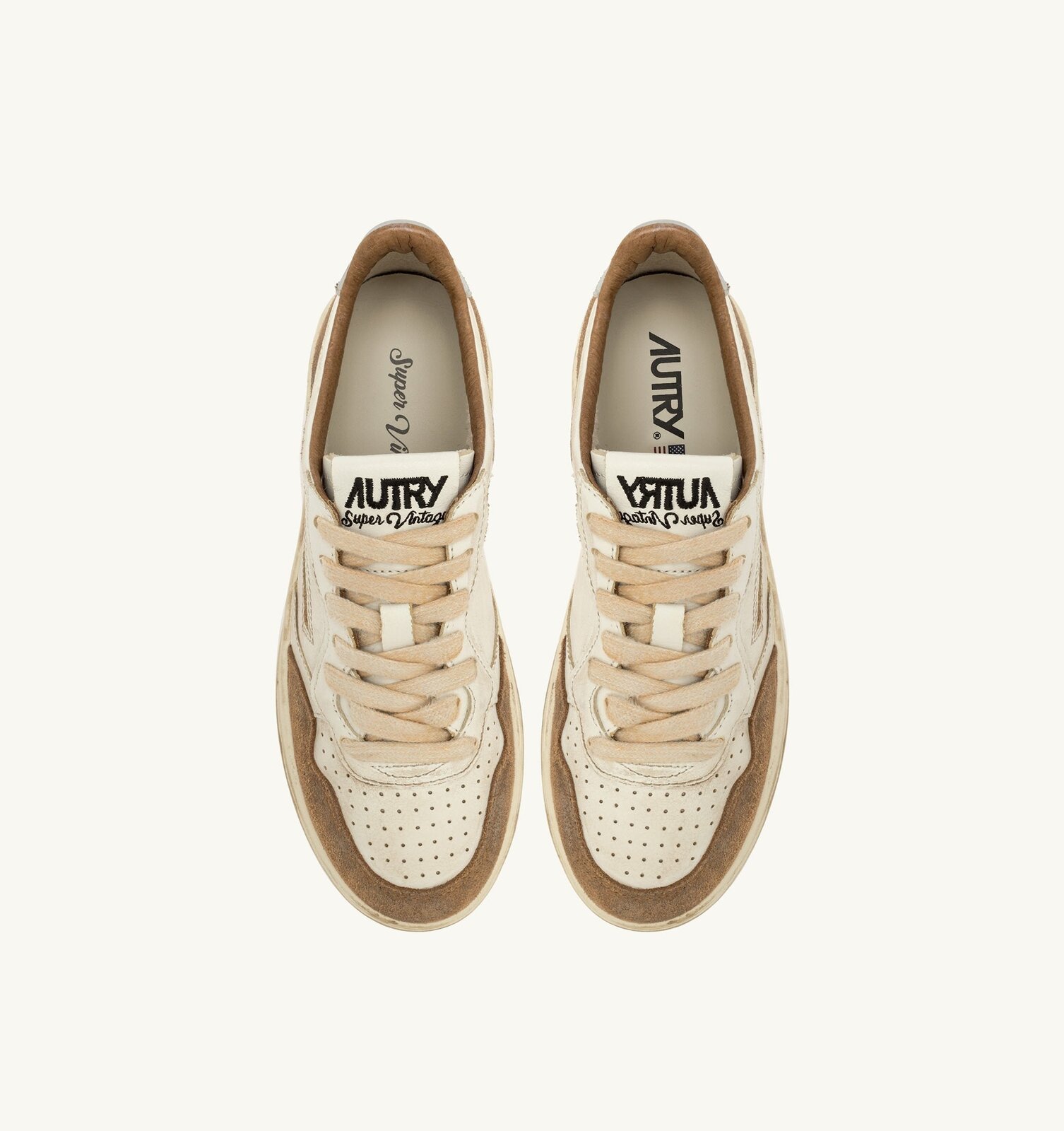 Medalist Low Super Vintage en cuir et daim cognac et Microchip