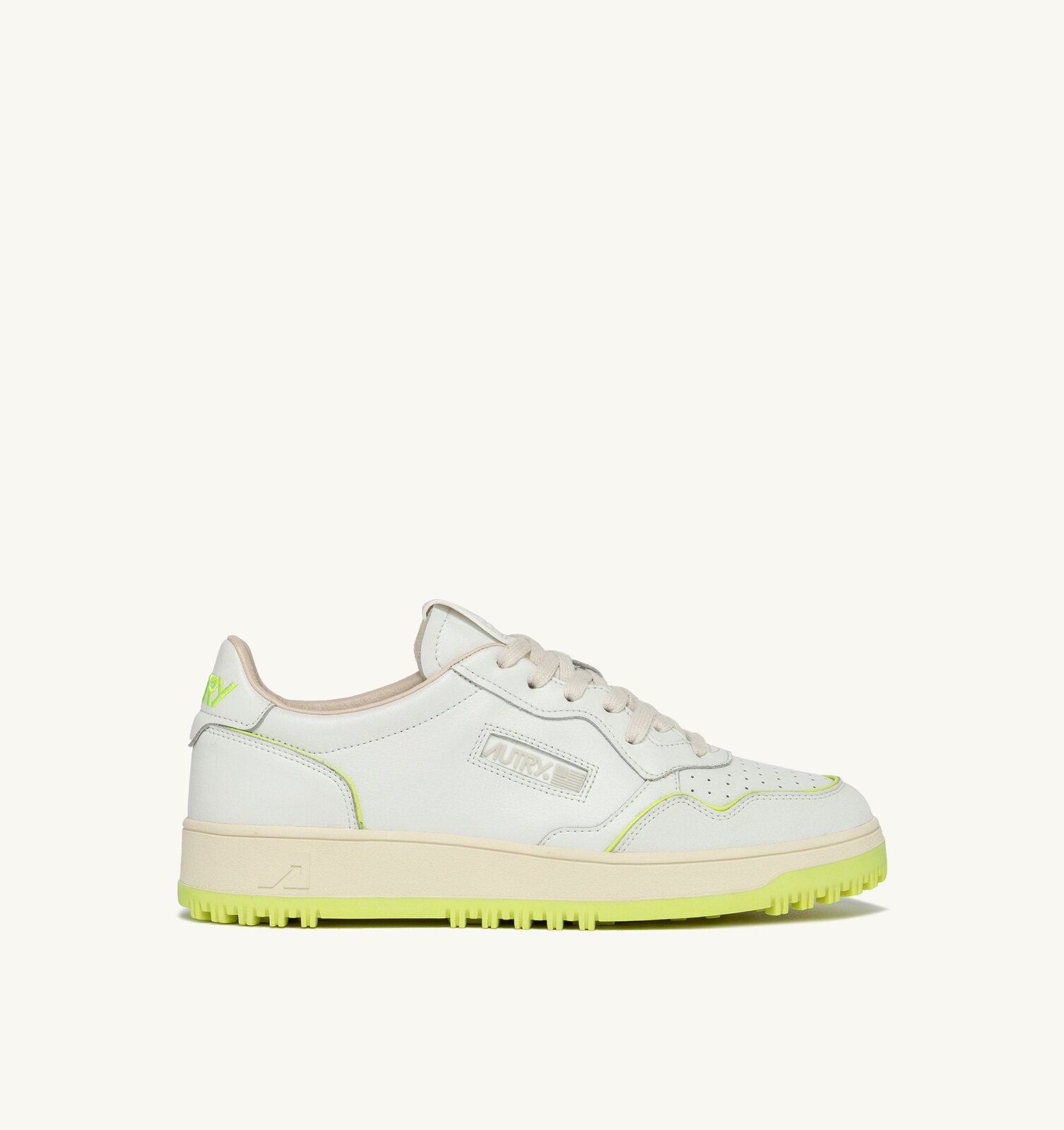 Golf Low en cuir coloris blanc et jaune fluo
