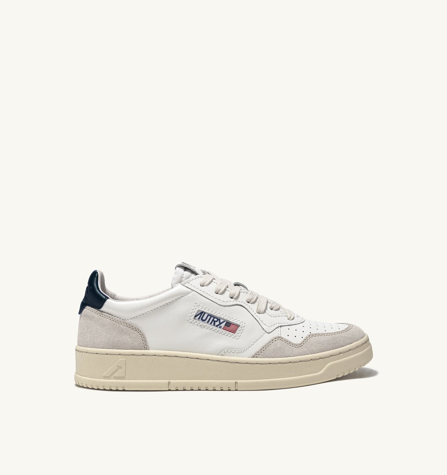 Medalist Low en cuir blanc et bleu et daim beige