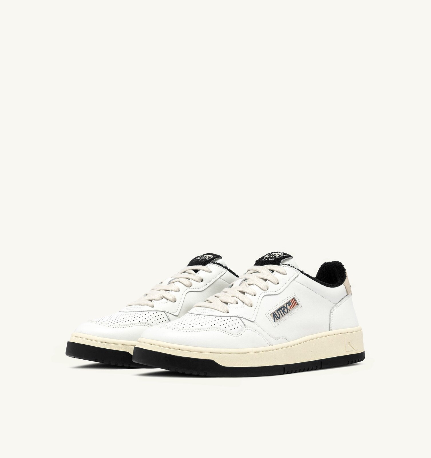 Medalist Low en cuir coloris blanc et noir