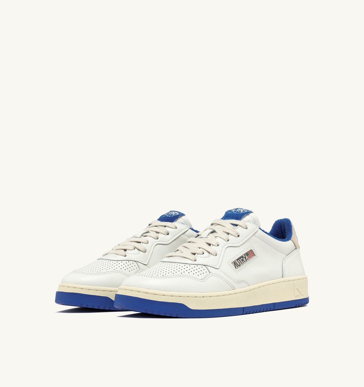 Medalist Low en cuir coloris blanc et Palace Blue
