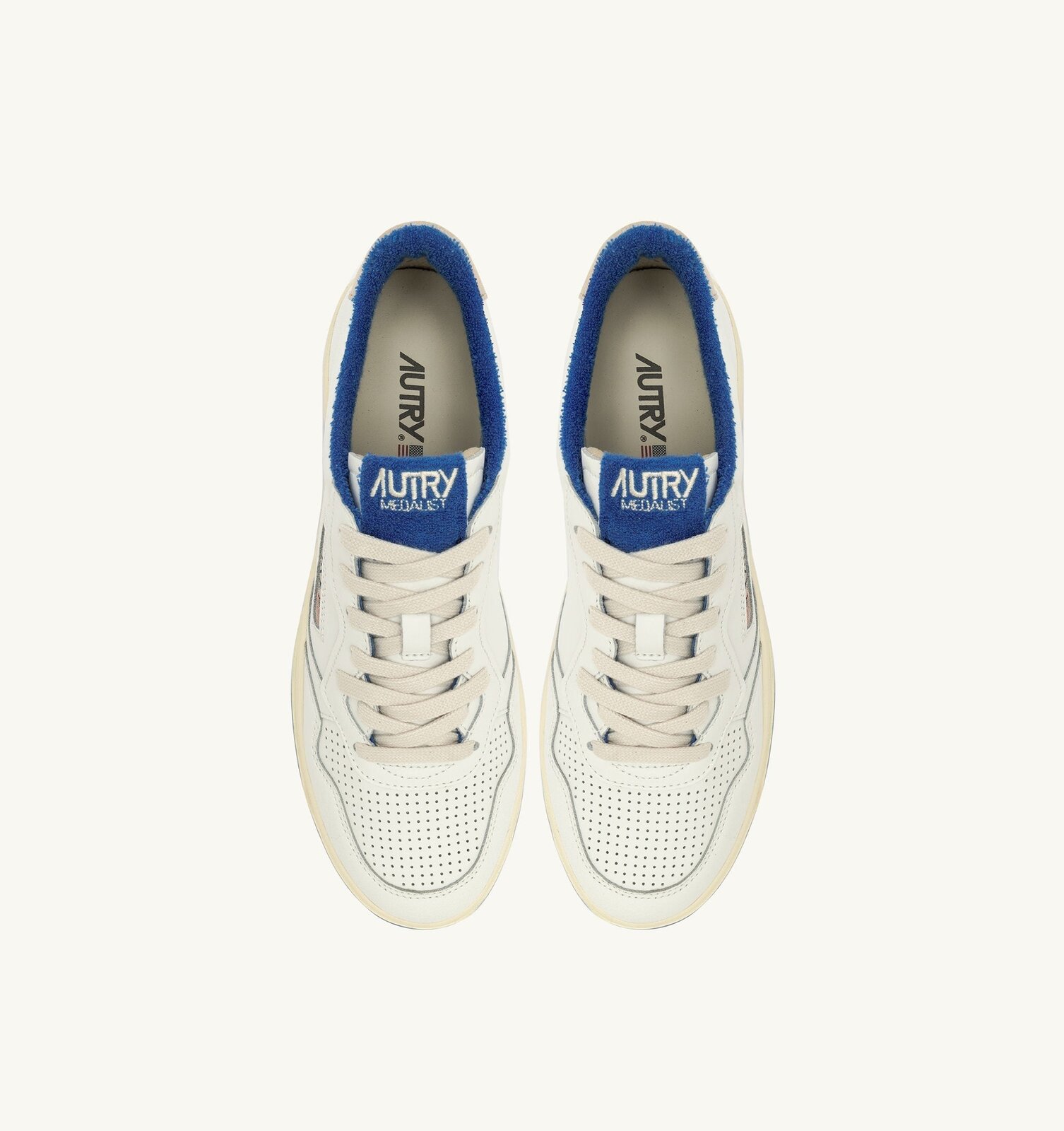 Medalist Low en cuir coloris blanc et Palace Blue