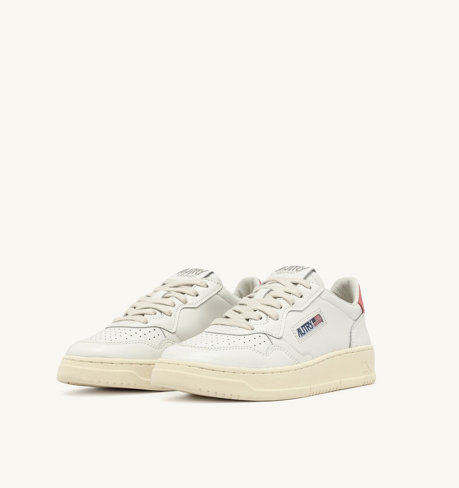 Medalist Low en cuir coloris blanc et Tearose