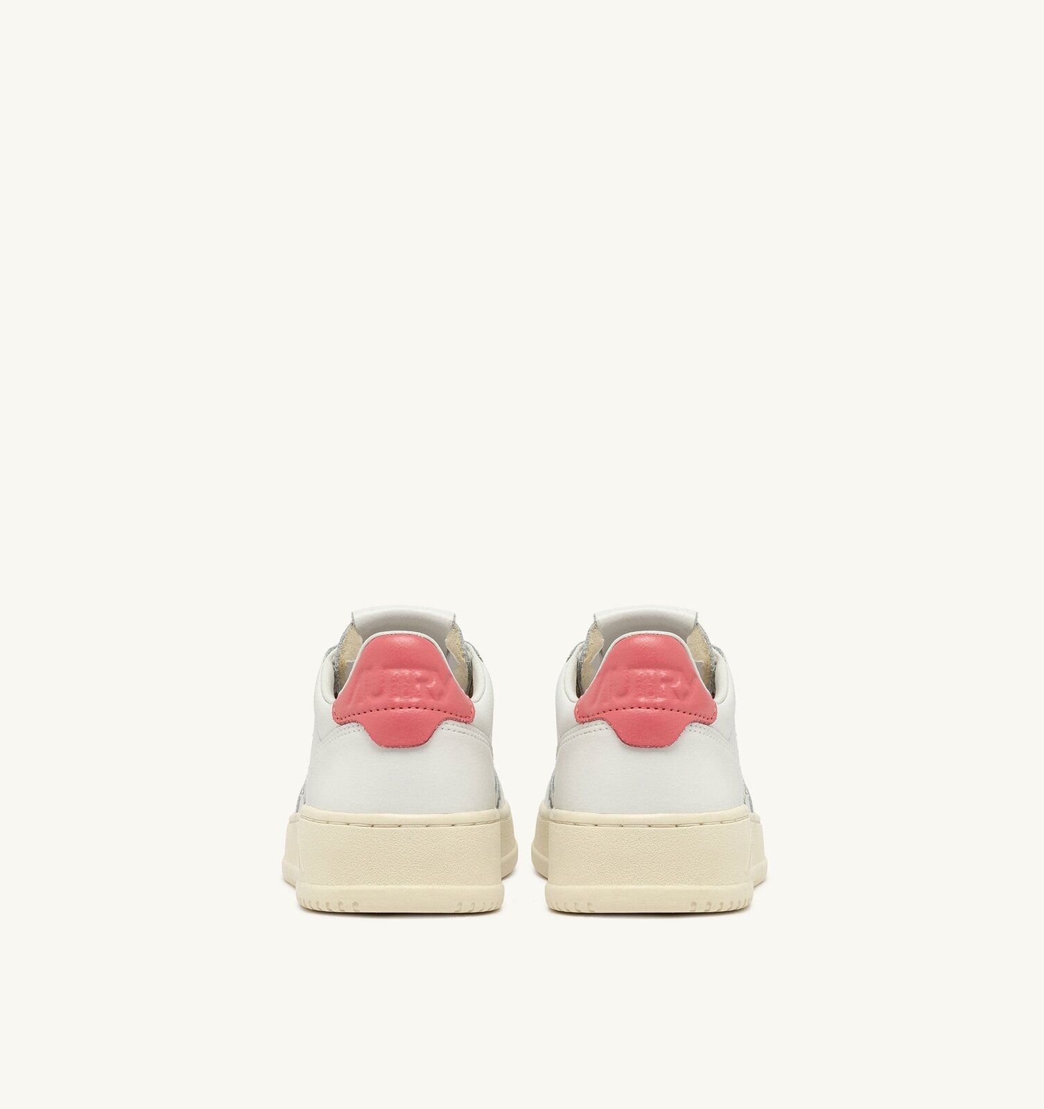 Medalist Low en cuir coloris blanc et Tearose
