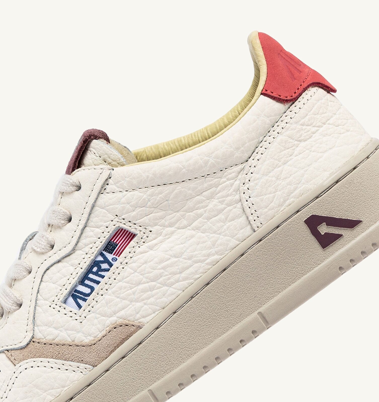 Medalist Low en cuir coloris Rose et Sand