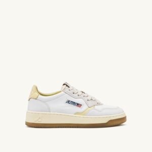 Medalist Low en cuir et mesh coloris blanc et hay