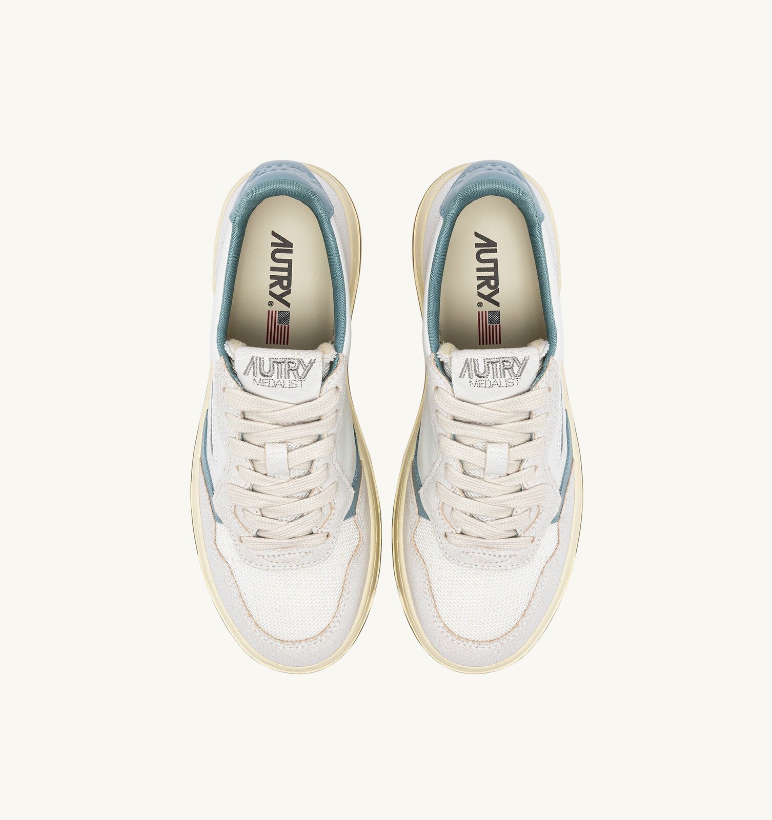Medalist Low en cuir et mesh coloris blanc et silver blue