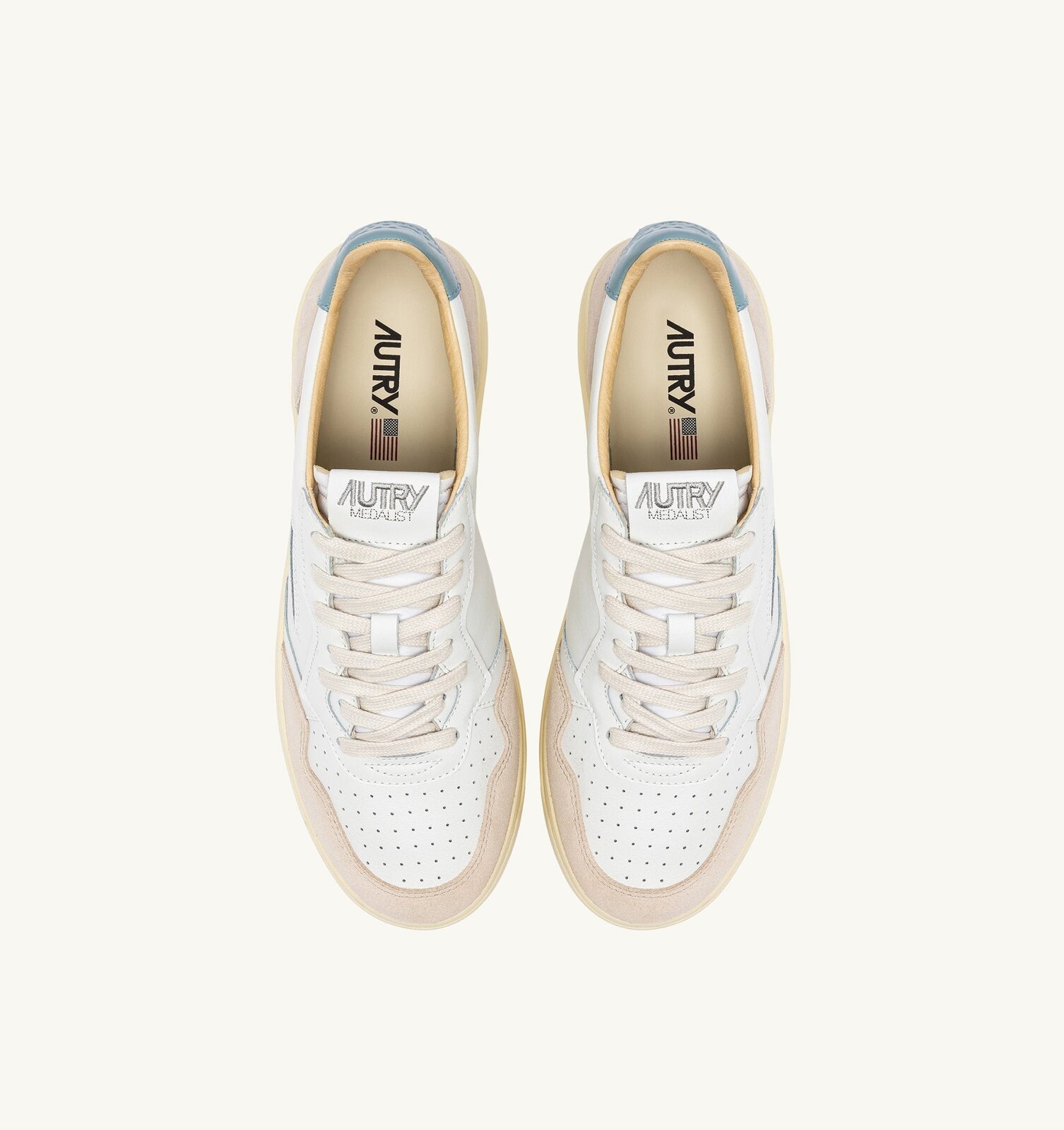 Medalist Low en cuir et daim coloris blanc et Silver Blue