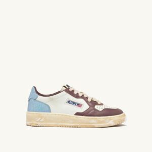 Medalist Low Super Vintage coloris blanc, celestial blue et taupe