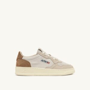 Medalist Low Tricolor en daim coloris Sand et Cigar