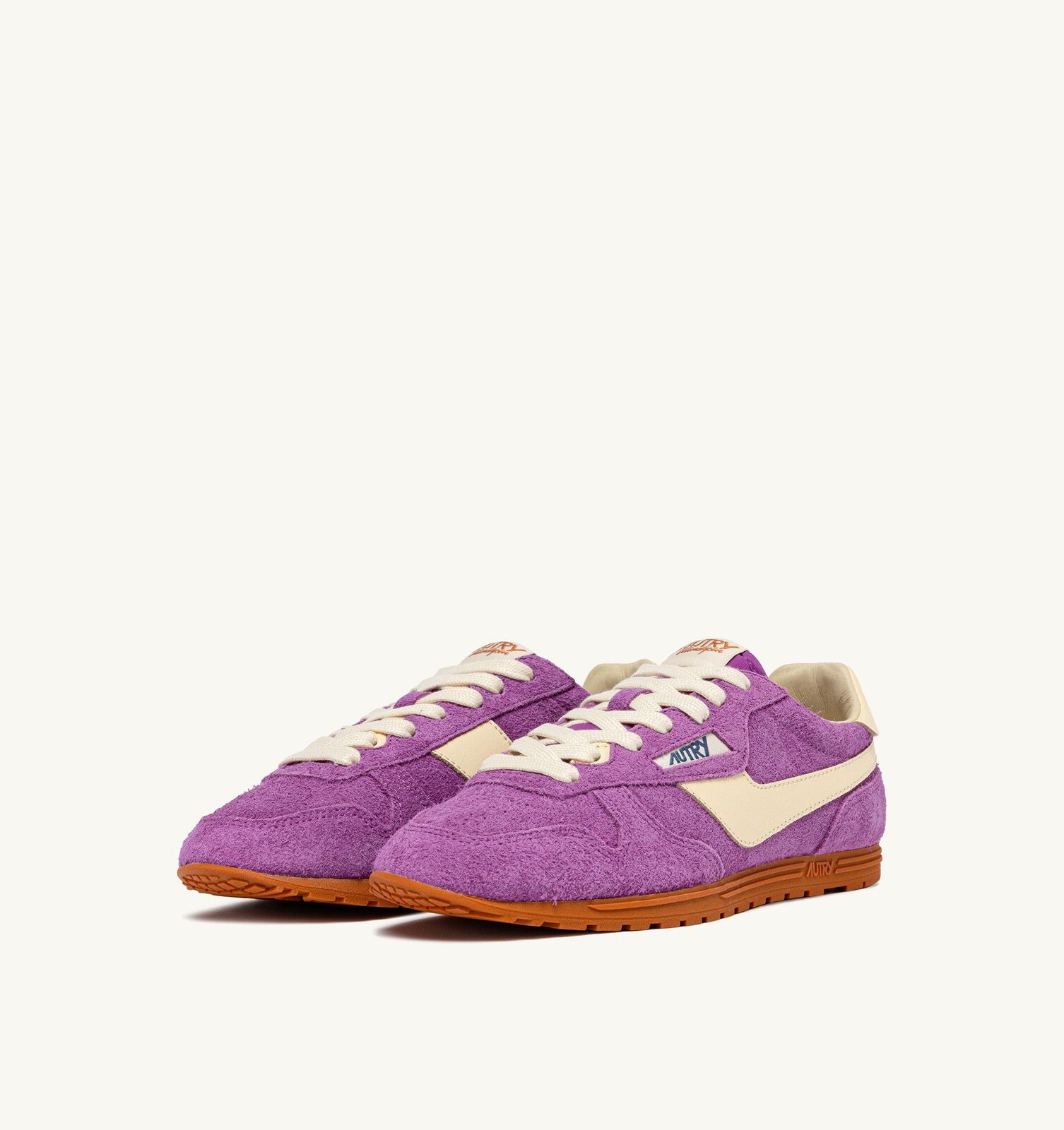 Windspin en daim et cuir violet et rutabaga